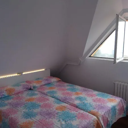 Chalet En Primera Linea De Playa, Suances