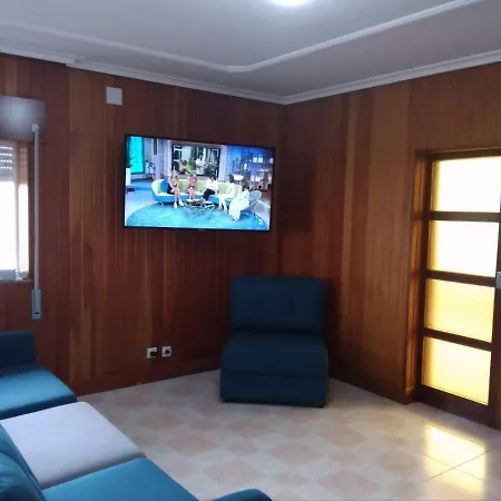 Chalet En Primera Linea De Playa, *