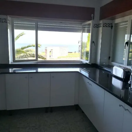 Chalet En Primera Linea De Playa, Сasa de vacaciones *